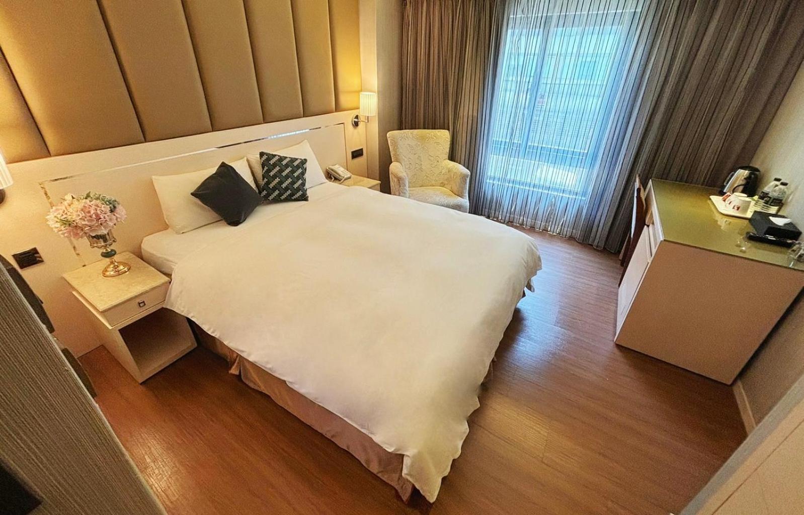 Hopecity Minsheng Hotel Taipei Exterior photo